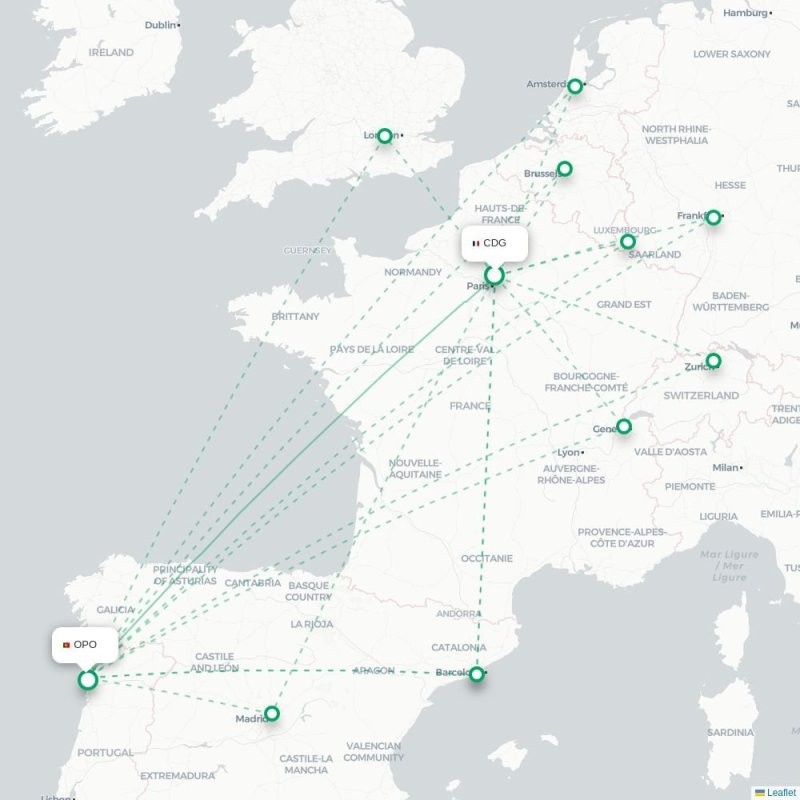CDG - OPO route map
