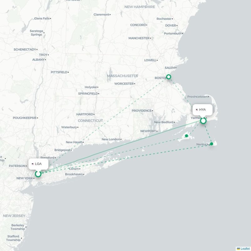 LGA - HYA route map